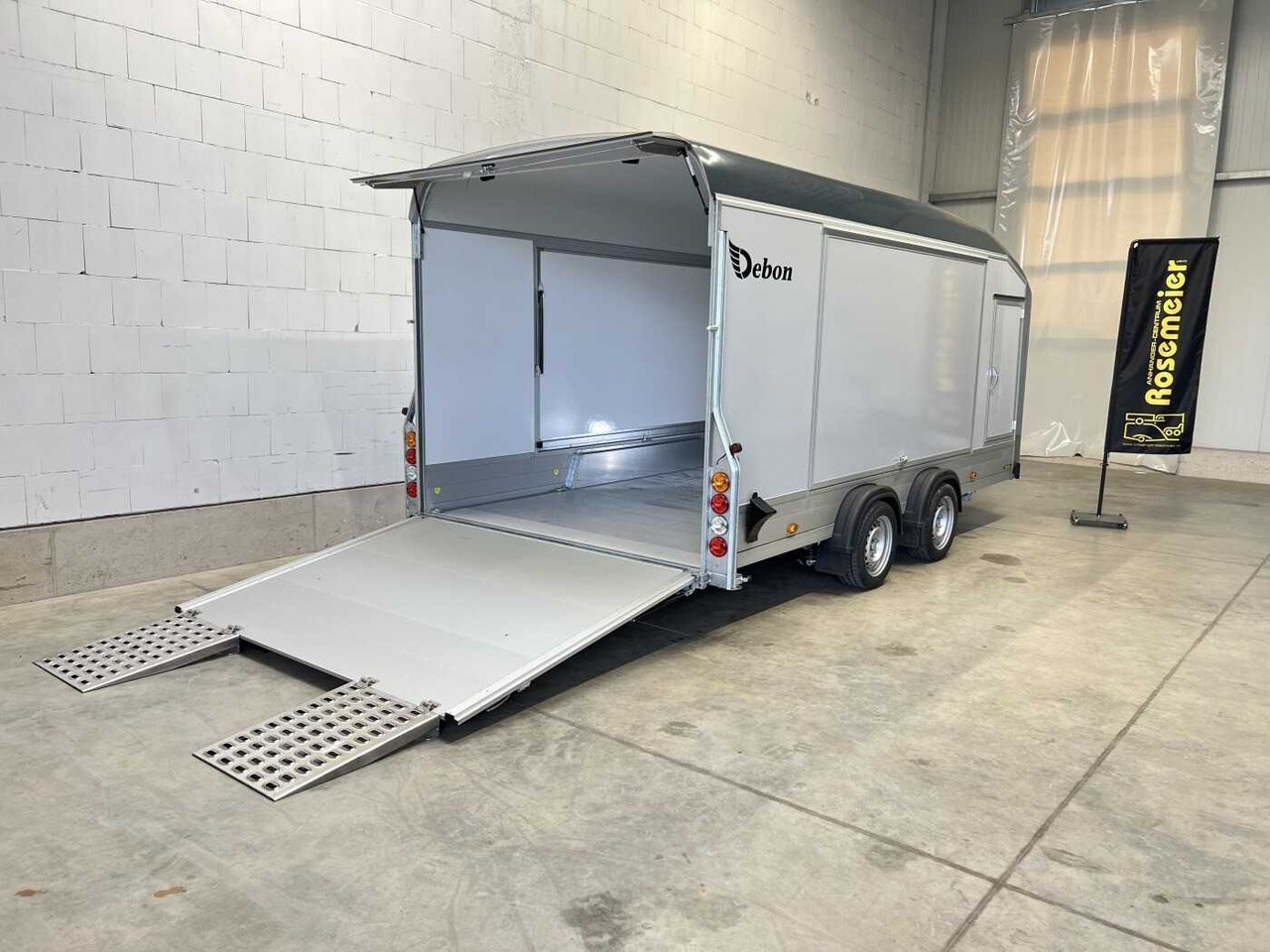 CHEVAL LIBERTE DEBON C1000 Roadster Autotransporter geschlossen - Autovežis priekaba: foto 3 CHEVAL LIBERTE DEBON C1000 Roadster Autotransporter geschlossen - Autovežis priekaba: foto 3