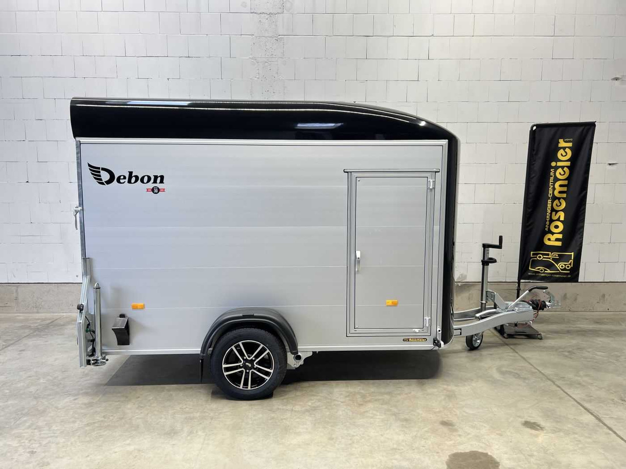 CHEVAL LIBERTE DEBON C400 Roadster ALF Kofferanhänger - Motociklo priekaba: foto 2 CHEVAL LIBERTE DEBON C400 Roadster ALF Kofferanhänger - Motociklo priekaba: foto 2