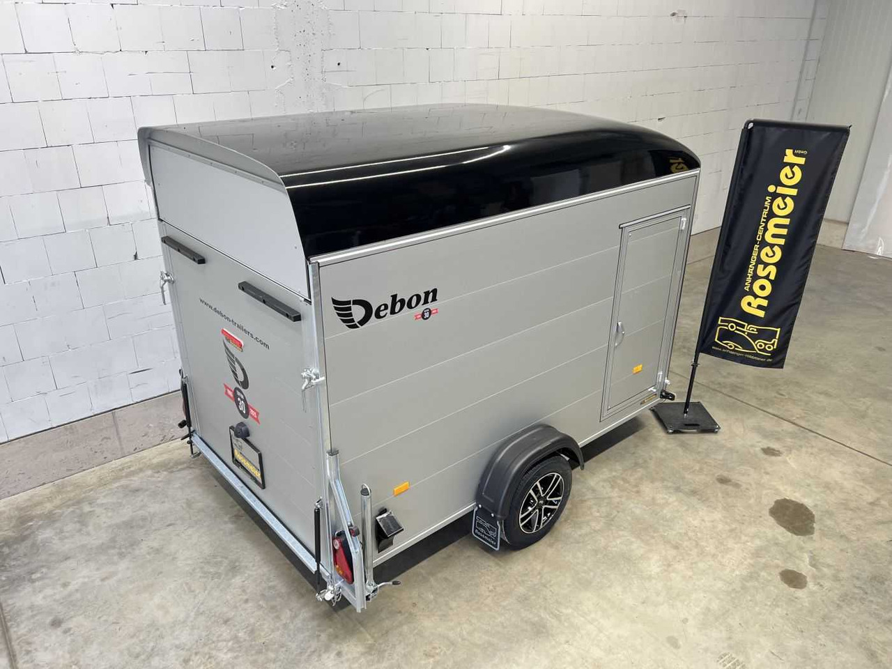 CHEVAL LIBERTE DEBON C400 Roadster ALF Kofferanhänger - Motociklo priekaba: foto 4 CHEVAL LIBERTE DEBON C400 Roadster ALF Kofferanhänger - Motociklo priekaba: foto 4