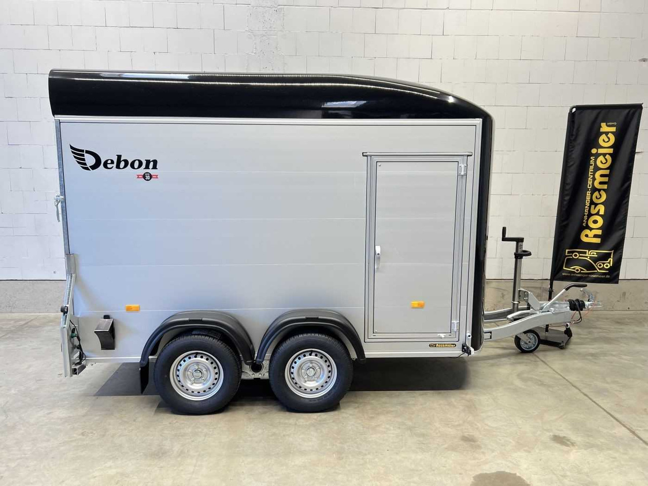 CHEVAL LIBERTE DEBON C500 Roadster Kofferanhänger - Motociklo priekaba: foto 2 CHEVAL LIBERTE DEBON C500 Roadster Kofferanhänger - Motociklo priekaba: foto 2