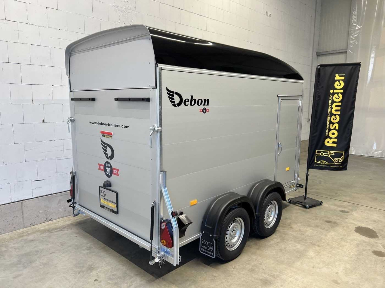 CHEVAL LIBERTE DEBON C500 Roadster Kofferanhänger - Motociklo priekaba: foto 3 CHEVAL LIBERTE DEBON C500 Roadster Kofferanhänger - Motociklo priekaba: foto 3