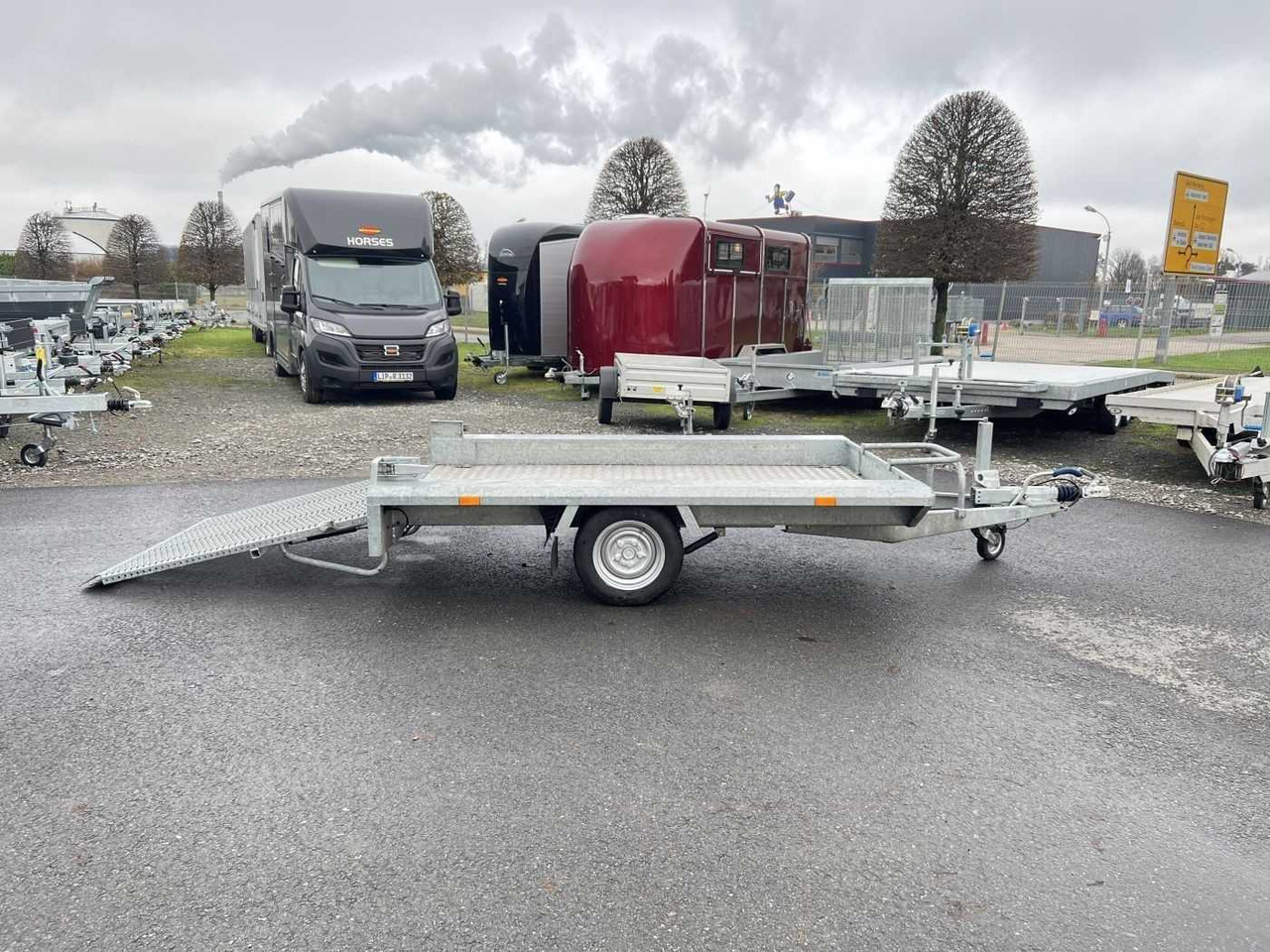 HAPERT HV 1350 Maschinentransporter - Priekaba spec technikai: foto 1 HAPERT HV 1350 Maschinentransporter - Priekaba spec technikai: foto 1