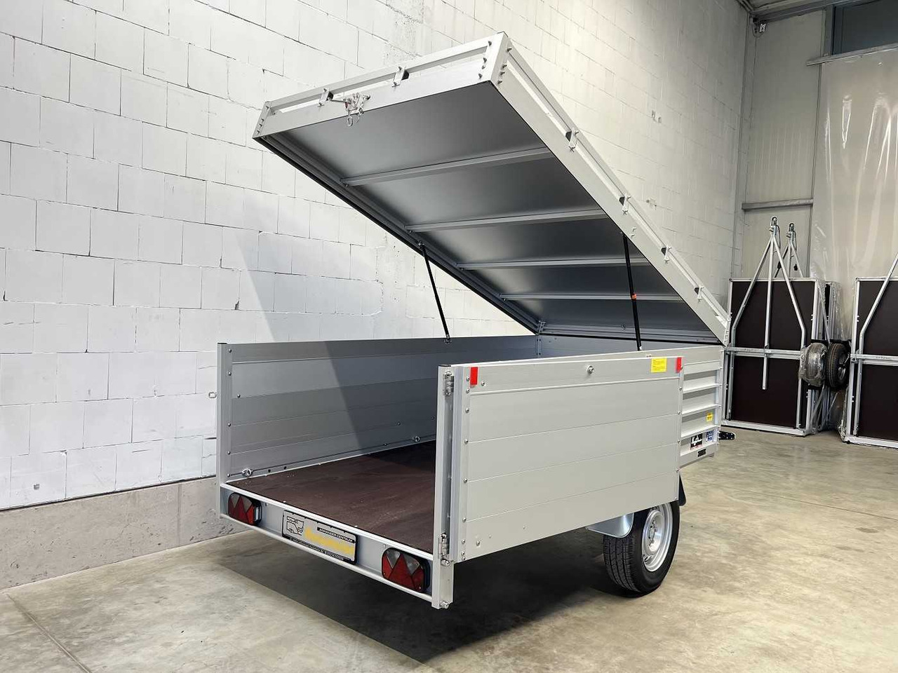 KOCH 7.13 2 BWEH Tür Deckelanhänger - Automobilinė priekaba: foto 5 KOCH 7.13 2 BWEH Tür Deckelanhänger - Automobilinė priekaba: foto 5