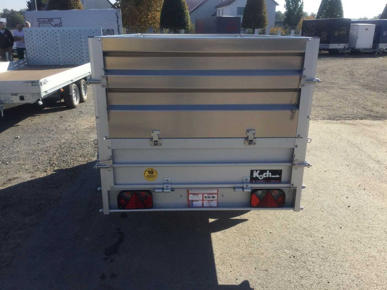 KOCH U4 + Alu-Bordwandaufsatz Kastenanhänger ungebrem - Automobilinė priekaba: foto 3 KOCH U4 + Alu-Bordwandaufsatz Kastenanhänger ungebrem - Automobilinė priekaba: foto 3