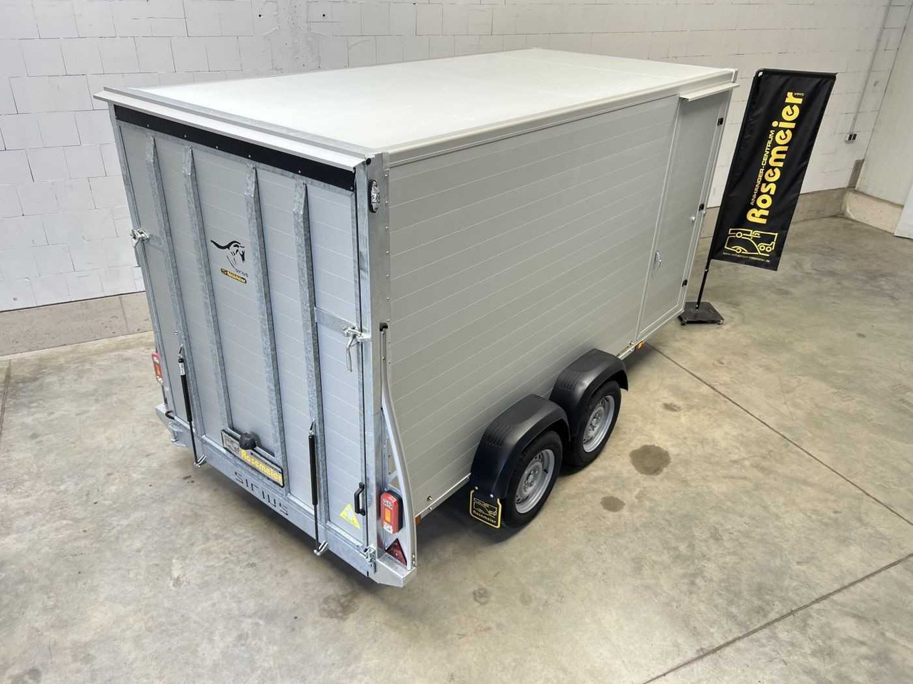 Kargo G150 Tür Kofferanhänger Sirius - Furgonas priekaba: foto 5 Kargo G150 Tür Kofferanhänger Sirius - Furgonas priekaba: foto 5