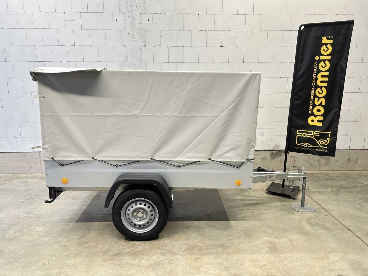 TPV TL-EU2 mit Plane Kastenanhänger ungebremst - Automobilinė priekaba: foto 4 TPV TL-EU2 mit Plane Kastenanhänger ungebremst - Automobilinė priekaba: foto 4