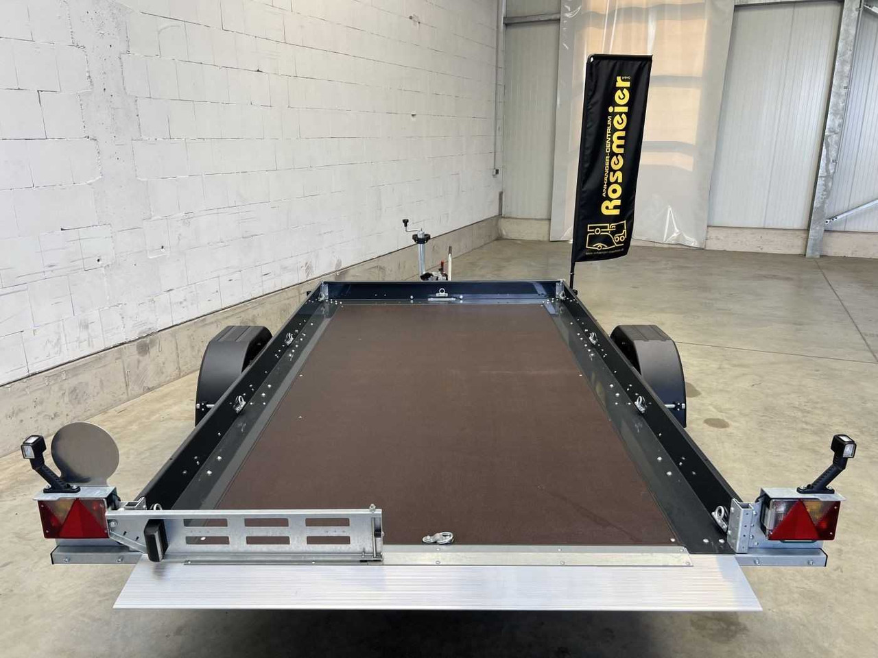 UNSINN UA 3118-15-13 Absenker Motorradanhänger - Motociklo priekaba: foto 3 UNSINN UA 3118-15-13 Absenker Motorradanhänger - Motociklo priekaba: foto 3