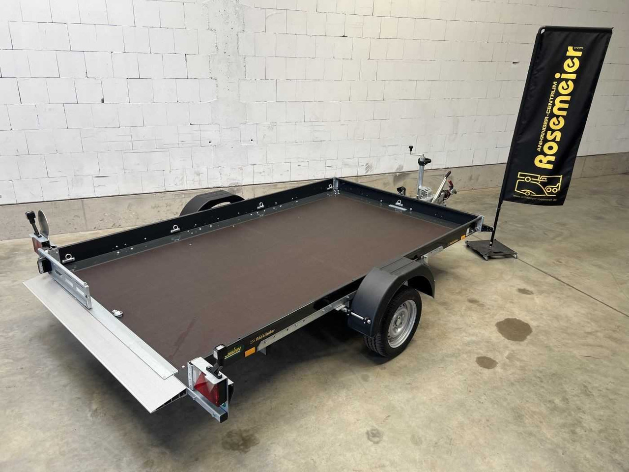 UNSINN UA 3118-15-13 Absenker Motorradanhänger - Motociklo priekaba: foto 4 UNSINN UA 3118-15-13 Absenker Motorradanhänger - Motociklo priekaba: foto 4