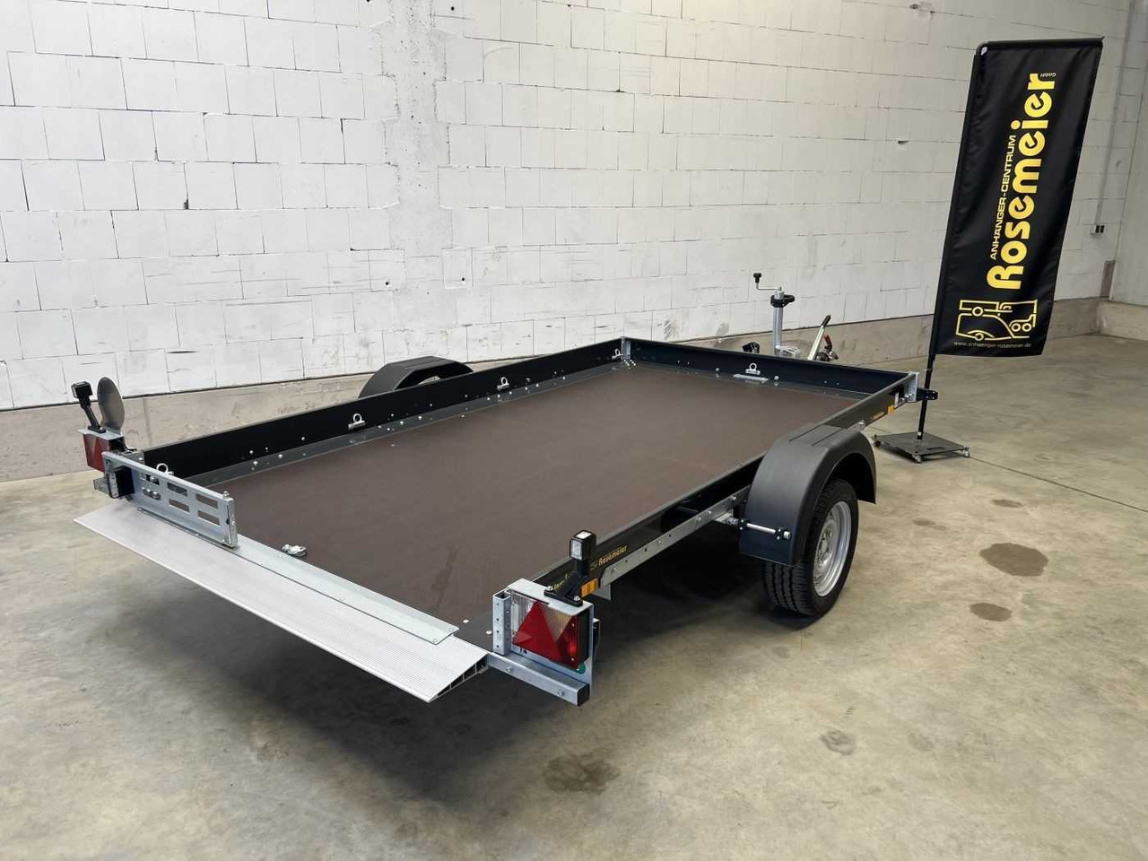 UNSINN UA 3118-15-13 Absenker Motorradanhänger - Motociklo priekaba: foto 5 UNSINN UA 3118-15-13 Absenker Motorradanhänger - Motociklo priekaba: foto 5