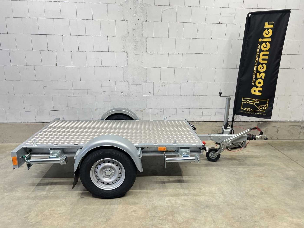 VEZEKO Generator 1-Achser Maschinentransporter - Motociklo priekaba: foto 2 VEZEKO Generator 1-Achser Maschinentransporter - Motociklo priekaba: foto 2