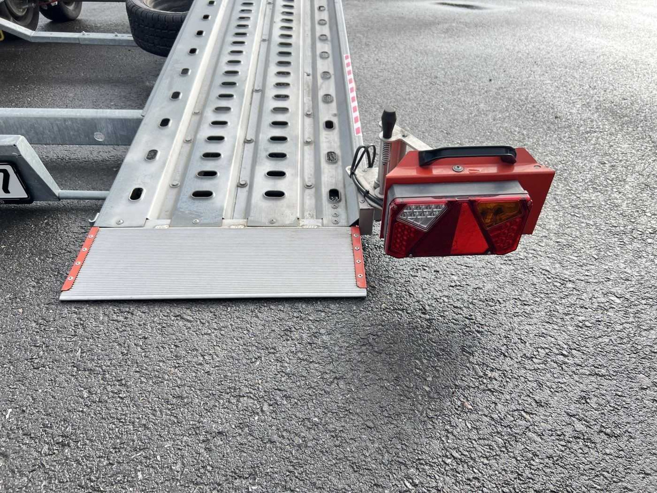 VEZEKO Imola S 35.47 Autotransporter - Autovežis priekaba: foto 5 VEZEKO Imola S 35.47 Autotransporter - Autovežis priekaba: foto 5