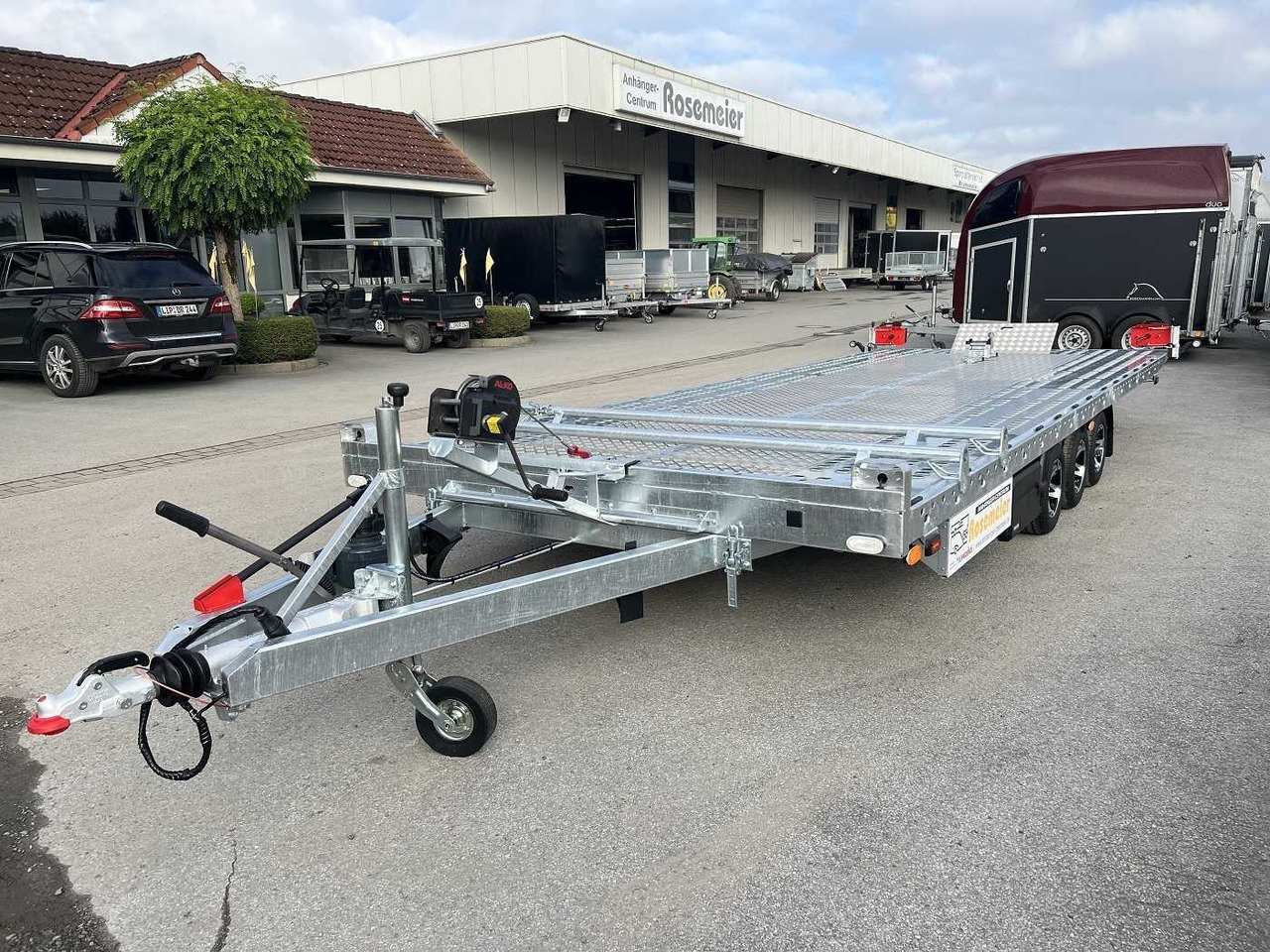VEZEKO Jumbola 35.60 Tridem Autotransporter - Autovežis priekaba: foto 5 VEZEKO Jumbola 35.60 Tridem Autotransporter - Autovežis priekaba: foto 5