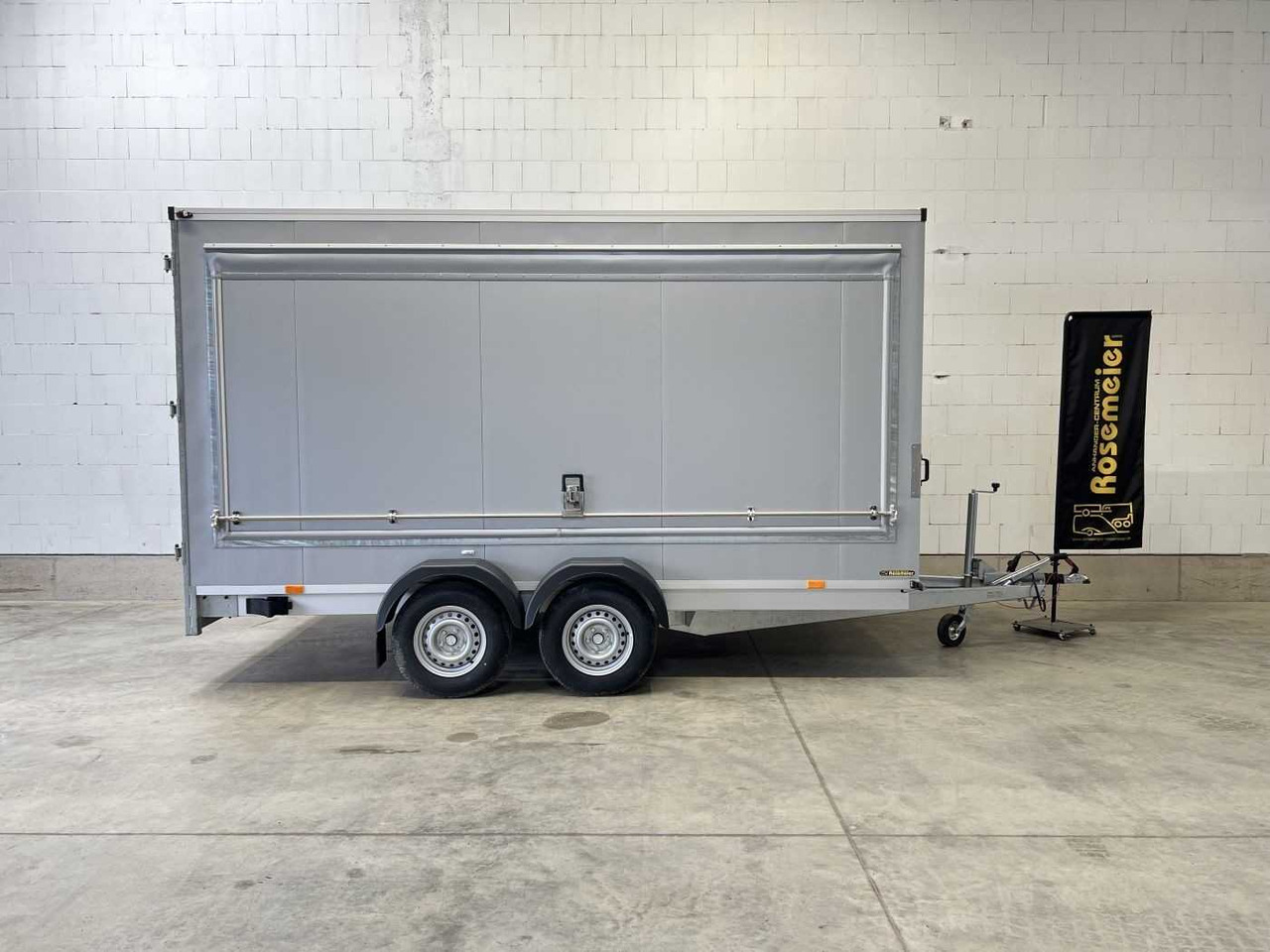 VEZEKO TK D 27.40 Flügeltüren+Seitenk Kofferanhänger Promotionanhänger - Furgonas priekaba: foto 5 VEZEKO TK D 27.40 Flügeltüren+Seitenk Kofferanhänger Promotionanhänger - Furgonas priekaba: foto 5