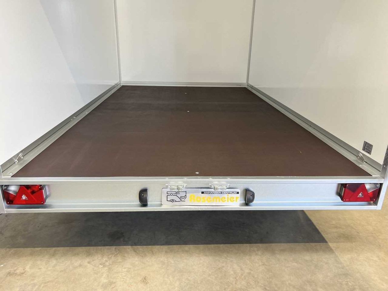 WM MEYER AZHLC 3540/244 S40 Ti Kofferanhänger - Automobilinė priekaba: foto 5 WM MEYER AZHLC 3540/244 S40 Ti Kofferanhänger - Automobilinė priekaba: foto 5