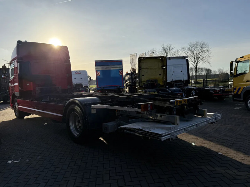 DAF CF 75 CF75-250 4X2 SPACECAB/RENOVA/STEEL/AIR/AIRCO/HOLLAND TRUCK - Konteineris-vežimus/ Sukeisti kūną sunkvežimis: foto 5 DAF CF 75 CF75-250 4X2 SPACECAB/RENOVA/STEEL/AIR/AIRCO/HOLLAND TRUCK - Konteineris-vežimus/ Sukeisti kūną sunkvežimis: foto 5