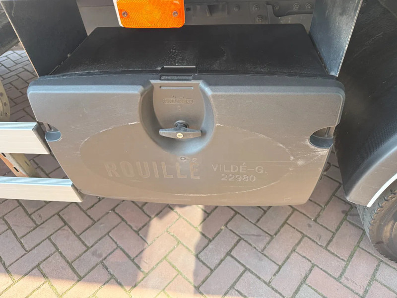 DAF LF 55.250 LF55-250 Box with lift / Manual gearbox Euro5 - Furgonas sunkvežimis: foto 5 DAF LF 55.250 LF55-250 Box with lift / Manual gearbox Euro5 - Furgonas sunkvežimis: foto 5