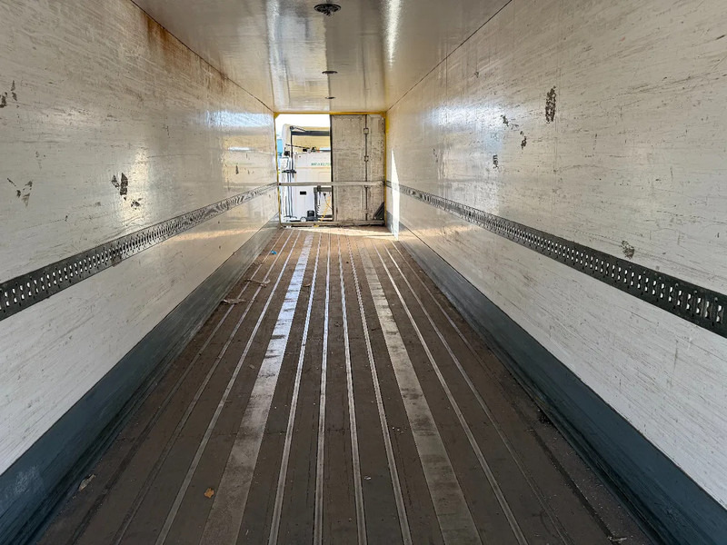 Tracon TRAILERS 3-Assige kasten oplegger met 3 tons klep / 2-assen gestuurd / APK 7-2026 - Furgonas puspriekabė: foto 3 Tracon TRAILERS 3-Assige kasten oplegger met 3 tons klep / 2-assen gestuurd / APK 7-2026 - Furgonas puspriekabė: foto 3