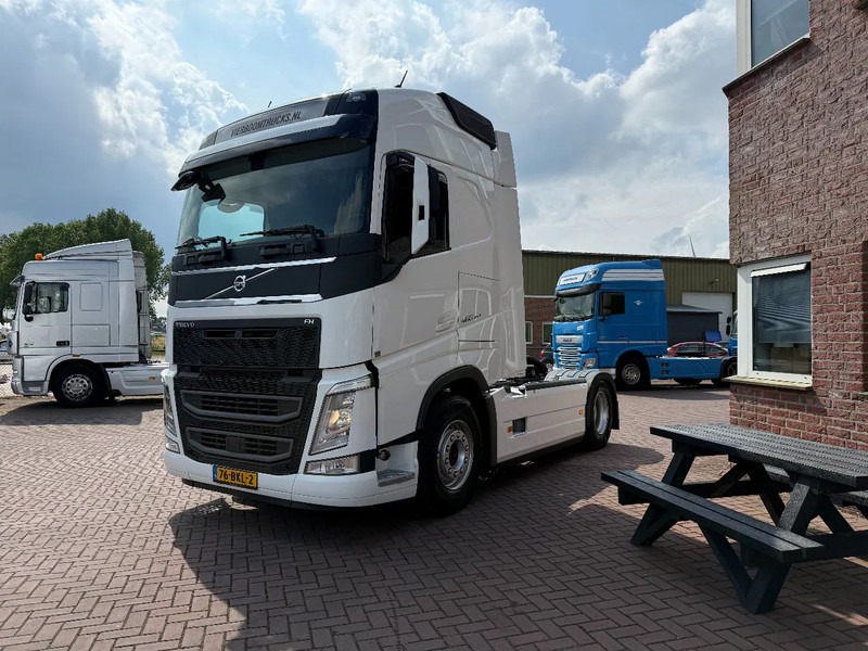 Volvo FH FH460 4X2 GLOBETROTTER 2 TANKS LOW KILOMETER TOP NL-TRUCK - Vilkikas: foto 2 Volvo FH FH460 4X2 GLOBETROTTER 2 TANKS LOW KILOMETER TOP NL-TRUCK - Vilkikas: foto 2