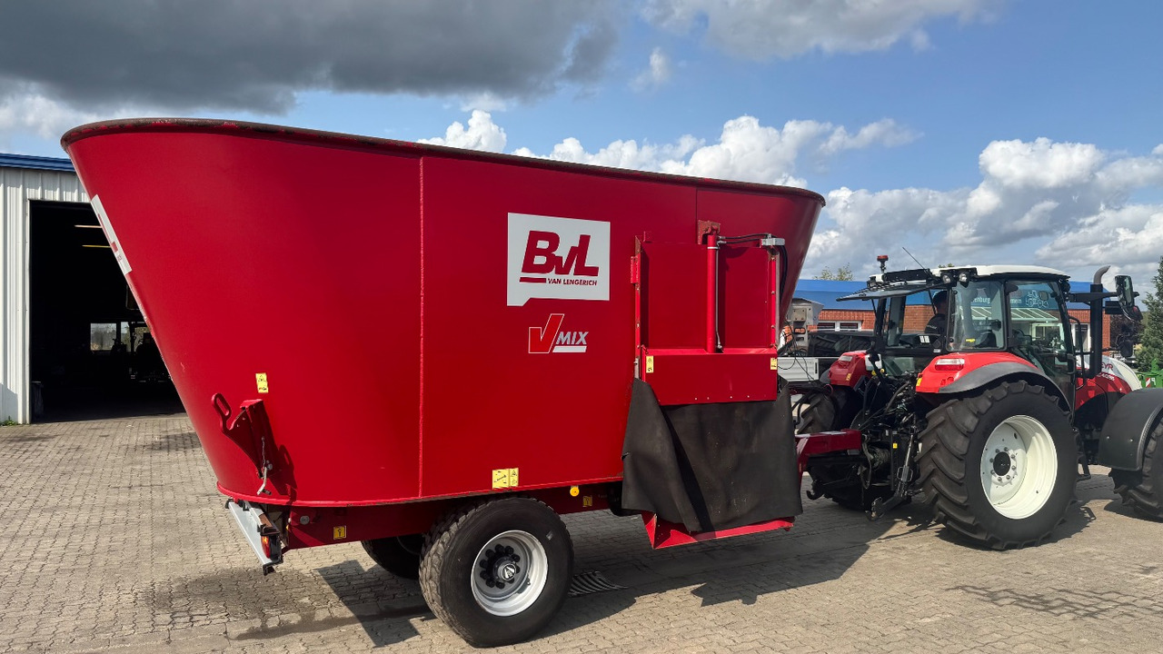 BVL V-Mix 17-2S # top Zustand # - Pašarų maišytuvas: foto 4 BVL V-Mix 17-2S # top Zustand # - Pašarų maišytuvas: foto 4