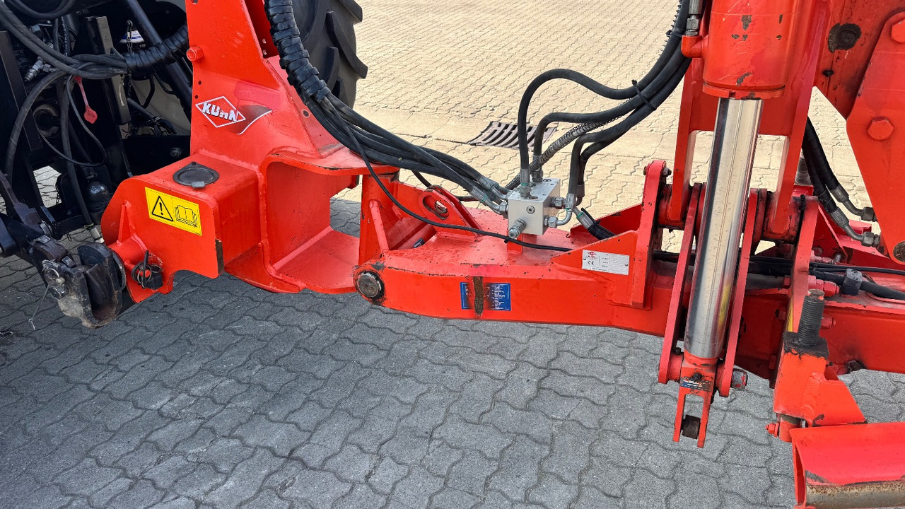Kuhn Challenger T - 8-furchig #TOP# - Plūgas: foto 3 Kuhn Challenger T - 8-furchig #TOP# - Plūgas: foto 3