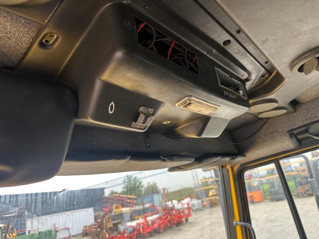 Traktorius Mercedes-Benz U 4000: foto 6
