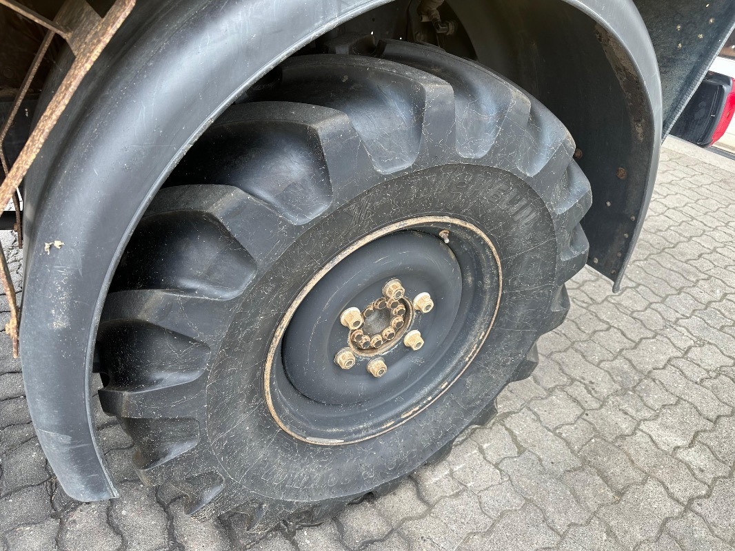 Traktorius Mercedes-Benz U 4000: foto 12