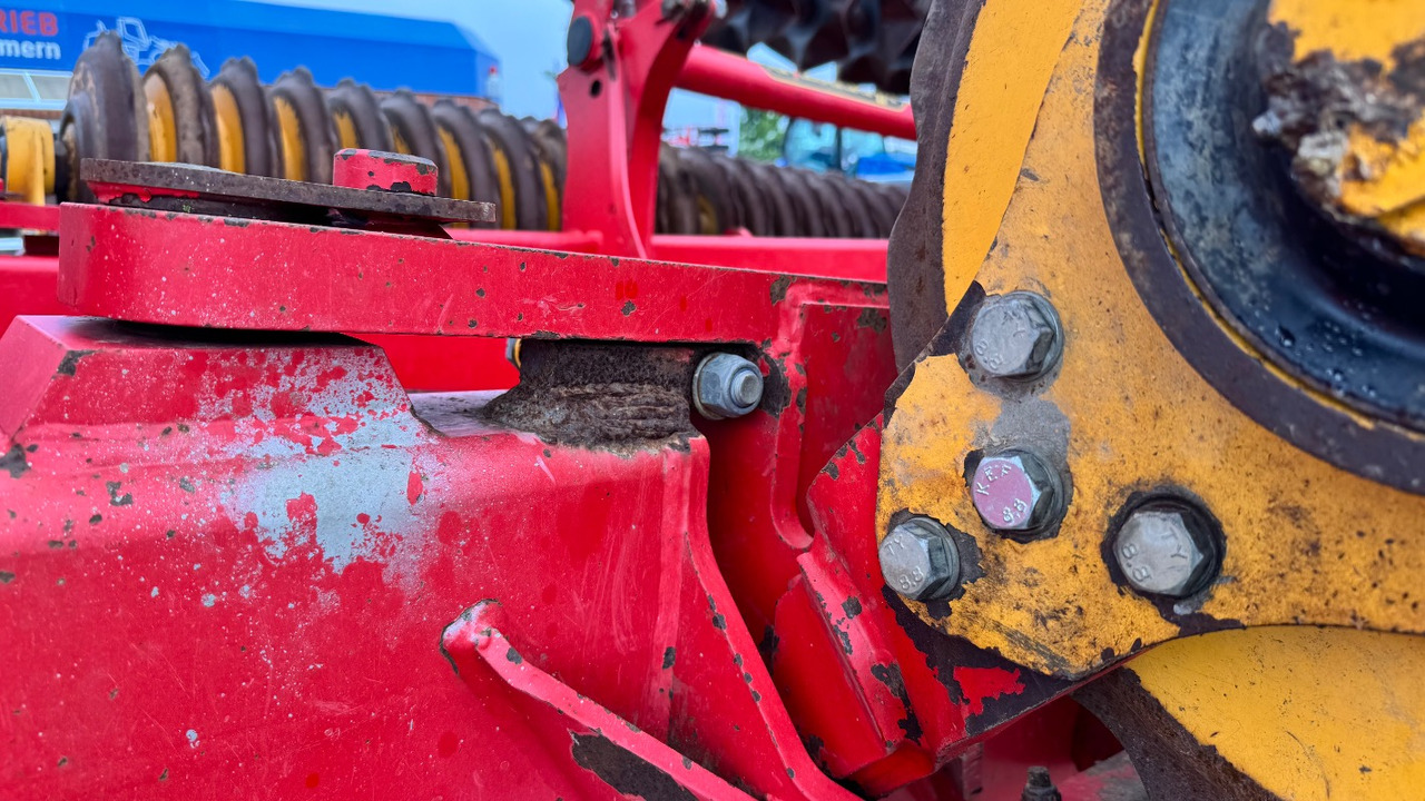 Väderstad Carrier 1225 # CrossCutter#neue Steelrunner - Diskiniai skutikai: foto 5 Väderstad Carrier 1225 # CrossCutter#neue Steelrunner - Diskiniai skutikai: foto 5