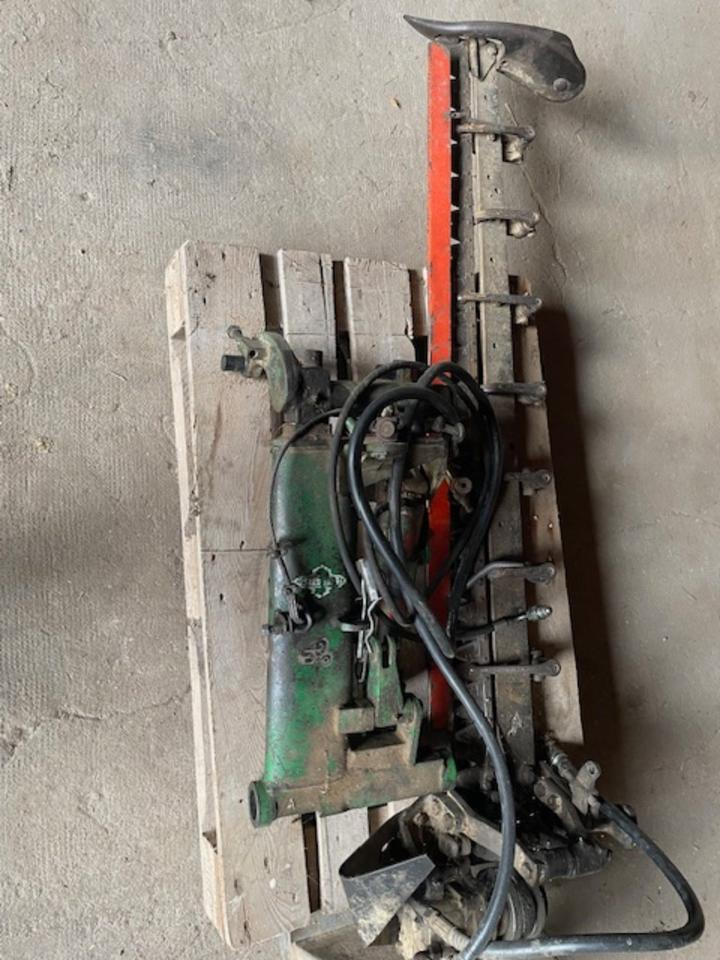 Doppelmesser-Mähwerk, Seitenanbau, passend zum John Deere 1140 - Žolės smulkintuvas/ Mulčeris: foto 2 Doppelmesser-Mähwerk, Seitenanbau, passend zum John Deere 1140 - Žolės smulkintuvas/ Mulčeris: foto 2