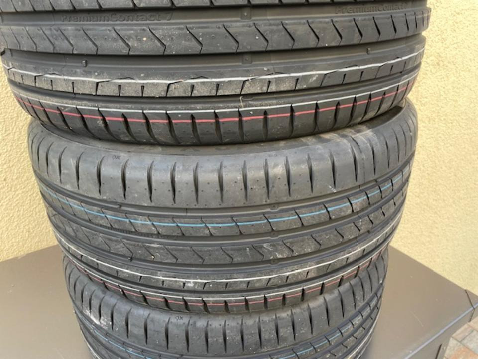 Sommer-Reifen 235/45R18 98Y XL FR Continental PremiumContact 7 - Padangos ir ratlankiai: foto 2 Sommer-Reifen 235/45R18 98Y XL FR Continental PremiumContact 7 - Padangos ir ratlankiai: foto 2