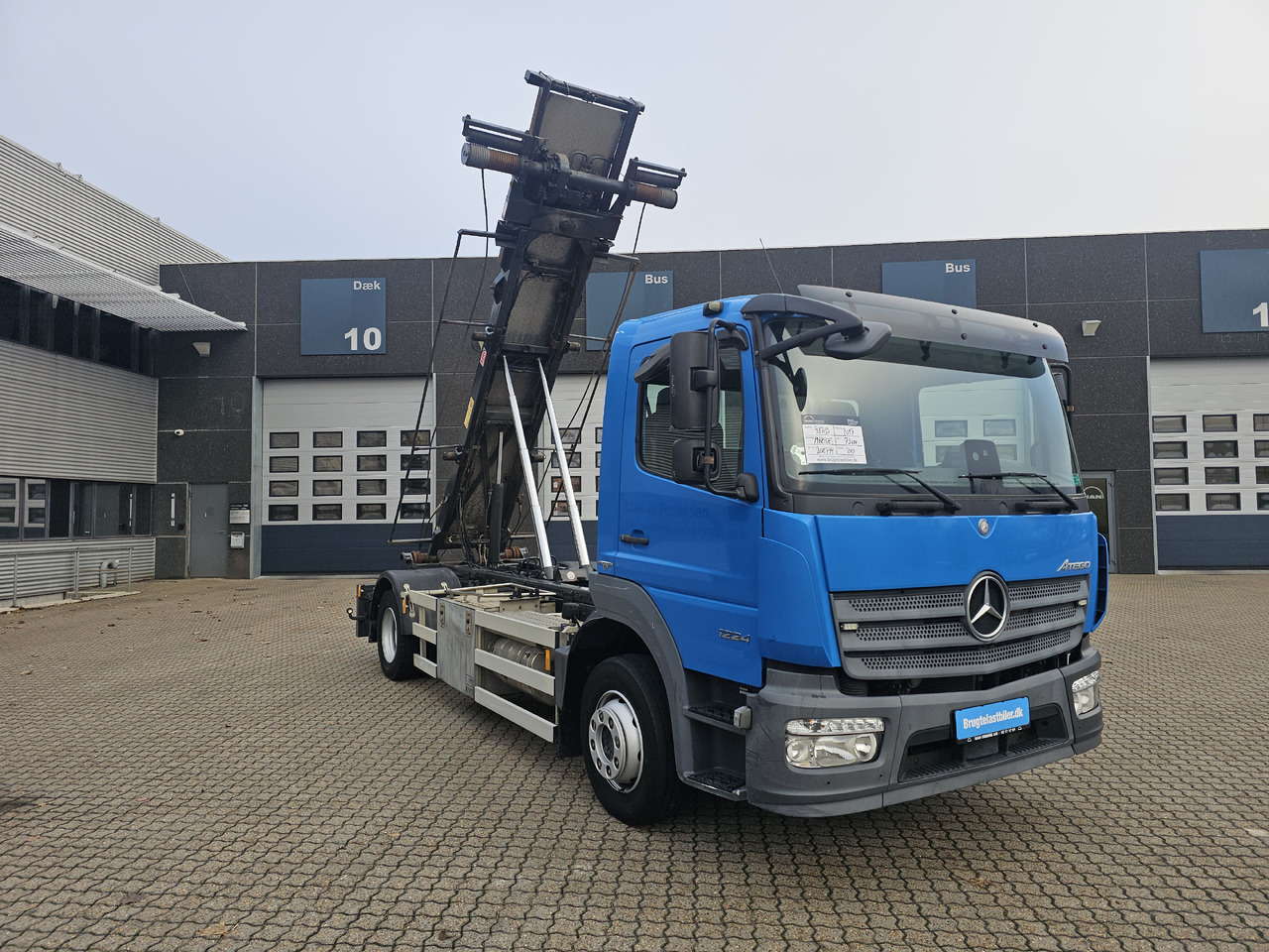 Mercedes Atego 1224 - Konteineris-vežimus/ Sukeisti kūną sunkvežimis: foto 2 Mercedes Atego 1224 - Konteineris-vežimus/ Sukeisti kūną sunkvežimis: foto 2