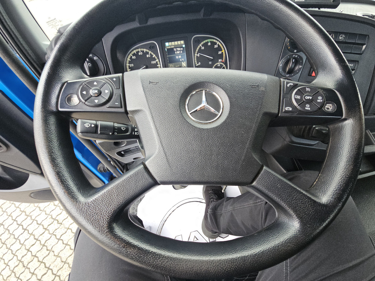 Konteineris-vežimus/ Sukeisti kūną sunkvežimis Mercedes Atego 1224: foto 20