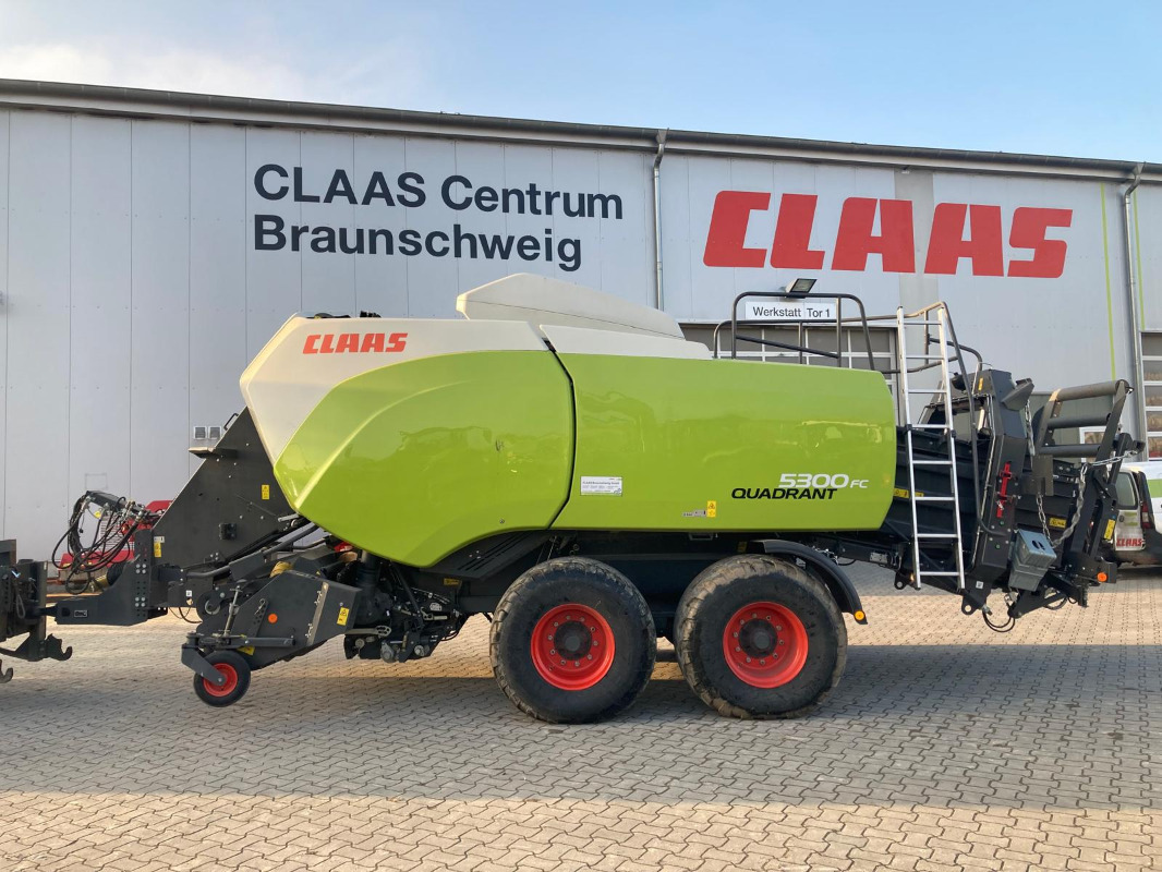 CLAAS Quadrant 5300 FC - Stačiakampių ryšulių presas: foto 1 CLAAS Quadrant 5300 FC - Stačiakampių ryšulių presas: foto 1