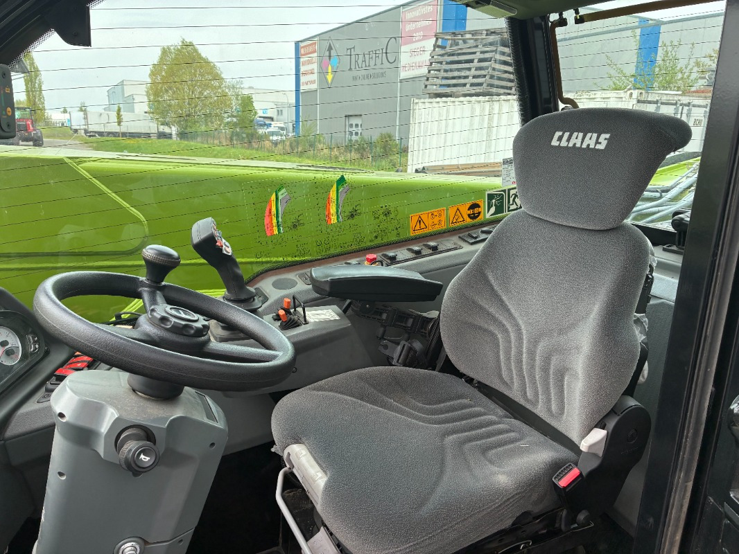 CLAAS Scorpion 960 VP - Teleskopinis krautuvas: foto 3 CLAAS Scorpion 960 VP - Teleskopinis krautuvas: foto 3