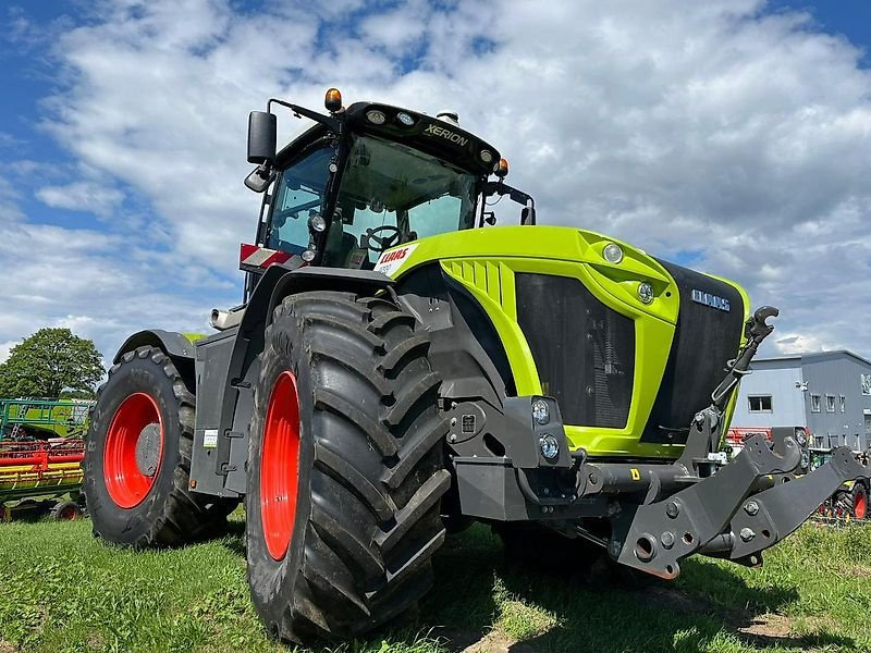CLAAS Xerion 4200 Trac VC - Traktorius: foto 1 CLAAS Xerion 4200 Trac VC - Traktorius: foto 1