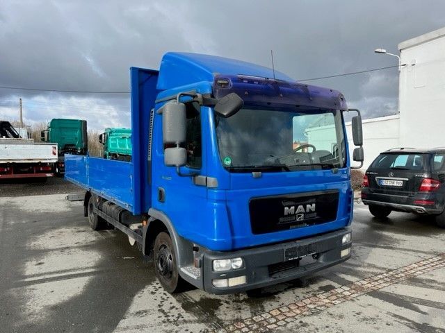 MAN TGL 8.220FG - Platforminis/ Bortinis sunkvežimis: foto 5 MAN TGL 8.220FG - Platforminis/ Bortinis sunkvežimis: foto 5