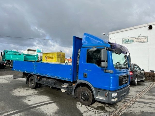 MAN TGL 8.220FG - Platforminis/ Bortinis sunkvežimis: foto 4 MAN TGL 8.220FG - Platforminis/ Bortinis sunkvežimis: foto 4