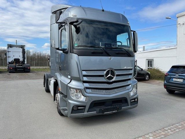Mercedes-Benz Actros 4  MB 1943  SZM  Gefahrgutvorbereitung - Vilkikas: foto 2 Mercedes-Benz Actros 4  MB 1943  SZM  Gefahrgutvorbereitung - Vilkikas: foto 2