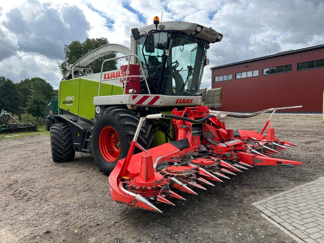 CLAAS Jaguar 890 - Kombainas: foto 1 CLAAS Jaguar 890 - Kombainas: foto 1
