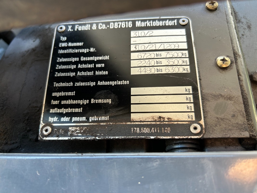 Fendt Farmer 310 - Traktorius: foto 2 Fendt Farmer 310 - Traktorius: foto 2