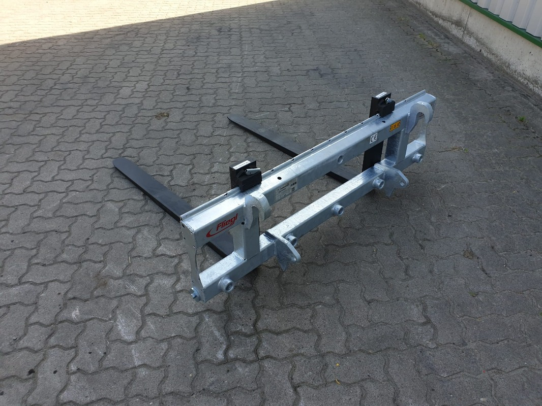Fliegl Staplergabel Freisicht - Šakės: foto 3 Fliegl Staplergabel Freisicht - Šakės: foto 3