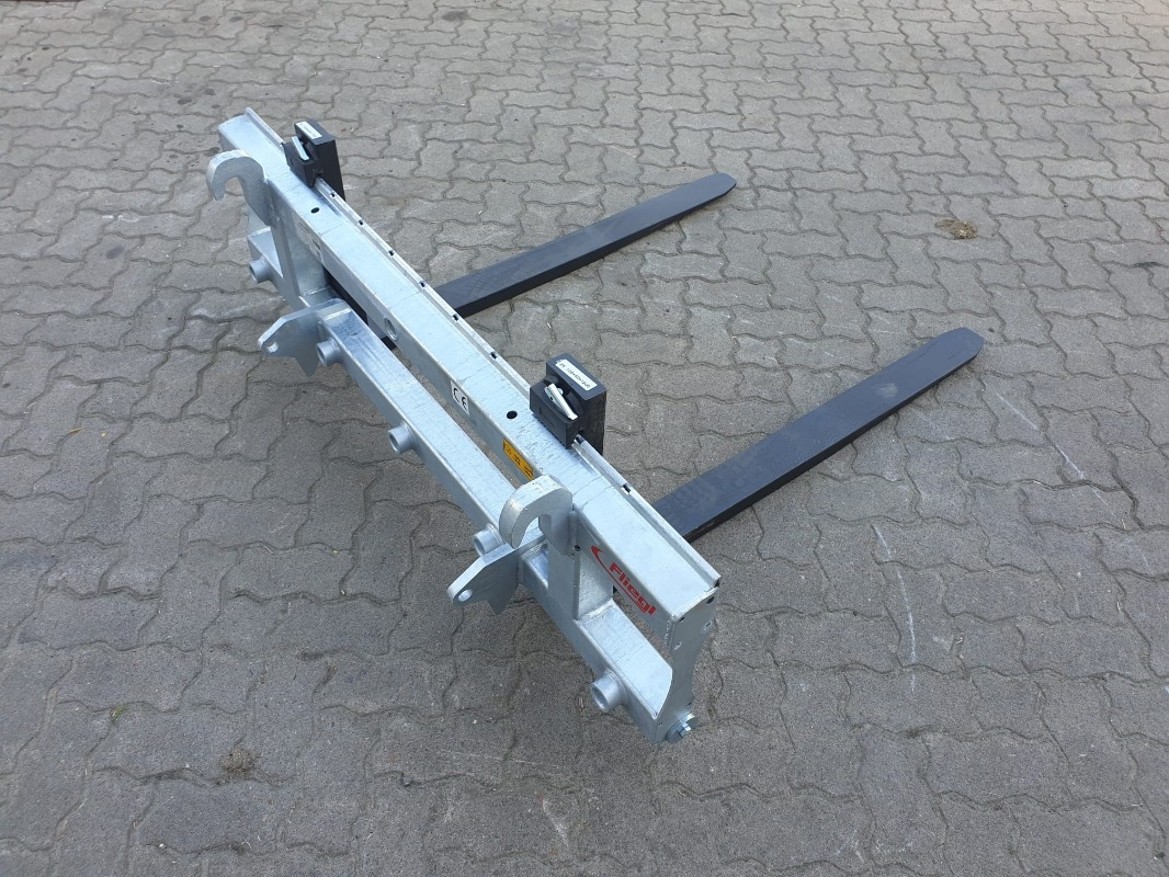 Fliegl Staplergabel Freisicht - Šakės: foto 2 Fliegl Staplergabel Freisicht - Šakės: foto 2