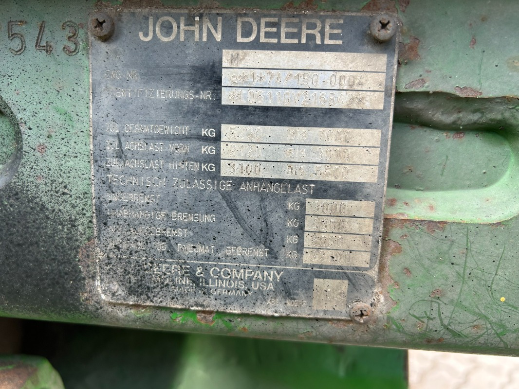 Traktorius John Deere 6110: foto 9