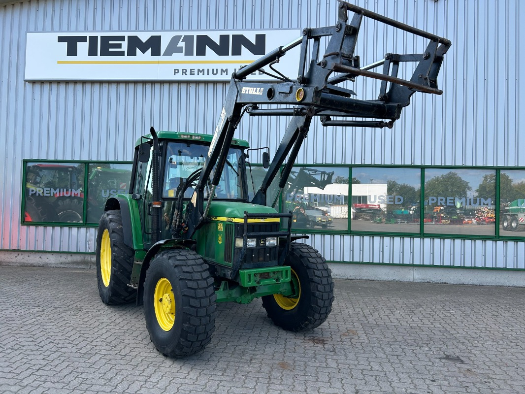 Traktorius John Deere 6110: foto 10