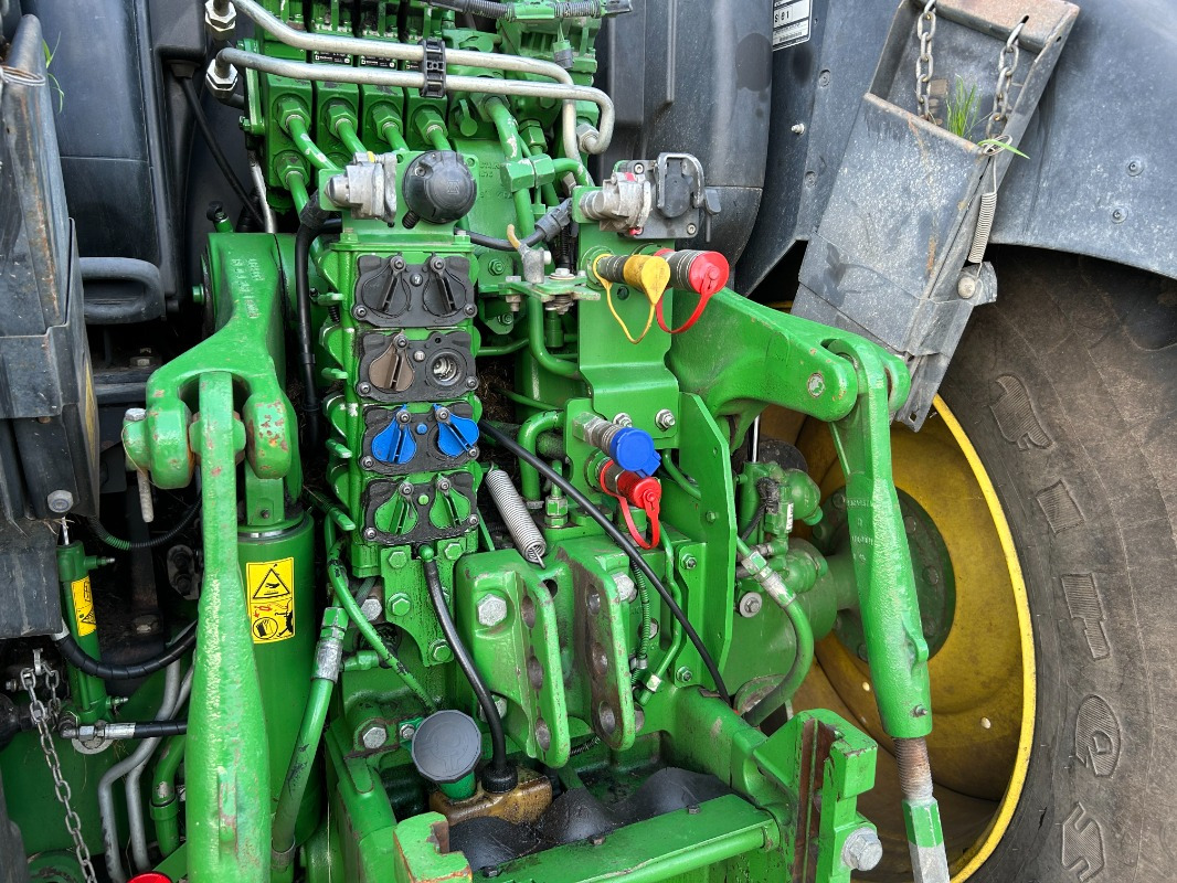 John Deere 6195R - Traktorius: foto 4 John Deere 6195R - Traktorius: foto 4