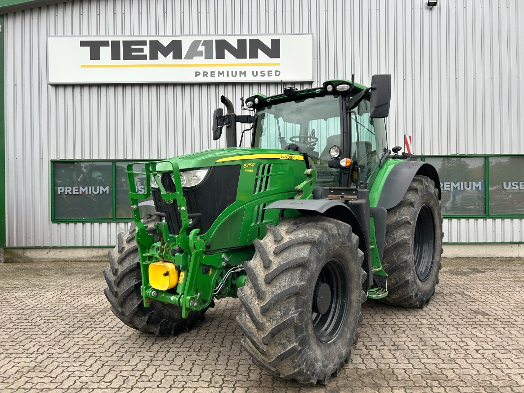 John Deere 6215R - Traktorius: foto 1 John Deere 6215R - Traktorius: foto 1
