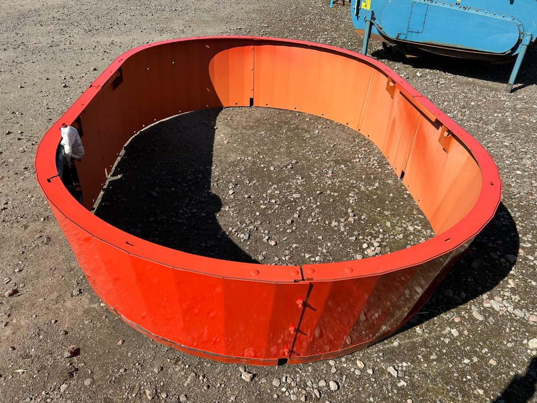 Kuhn Aufbau zum Euromix 1270 - Siloso įranga: foto 3 Kuhn Aufbau zum Euromix 1270 - Siloso įranga: foto 3