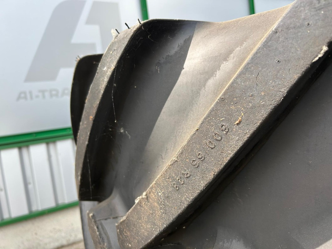 Michelin 600/65R28 - 2 Stück - Padangos ir ratlankiai - Žemės ūkio technika: foto 3 Michelin 600/65R28 - 2 Stück - Padangos ir ratlankiai - Žemės ūkio technika: foto 3