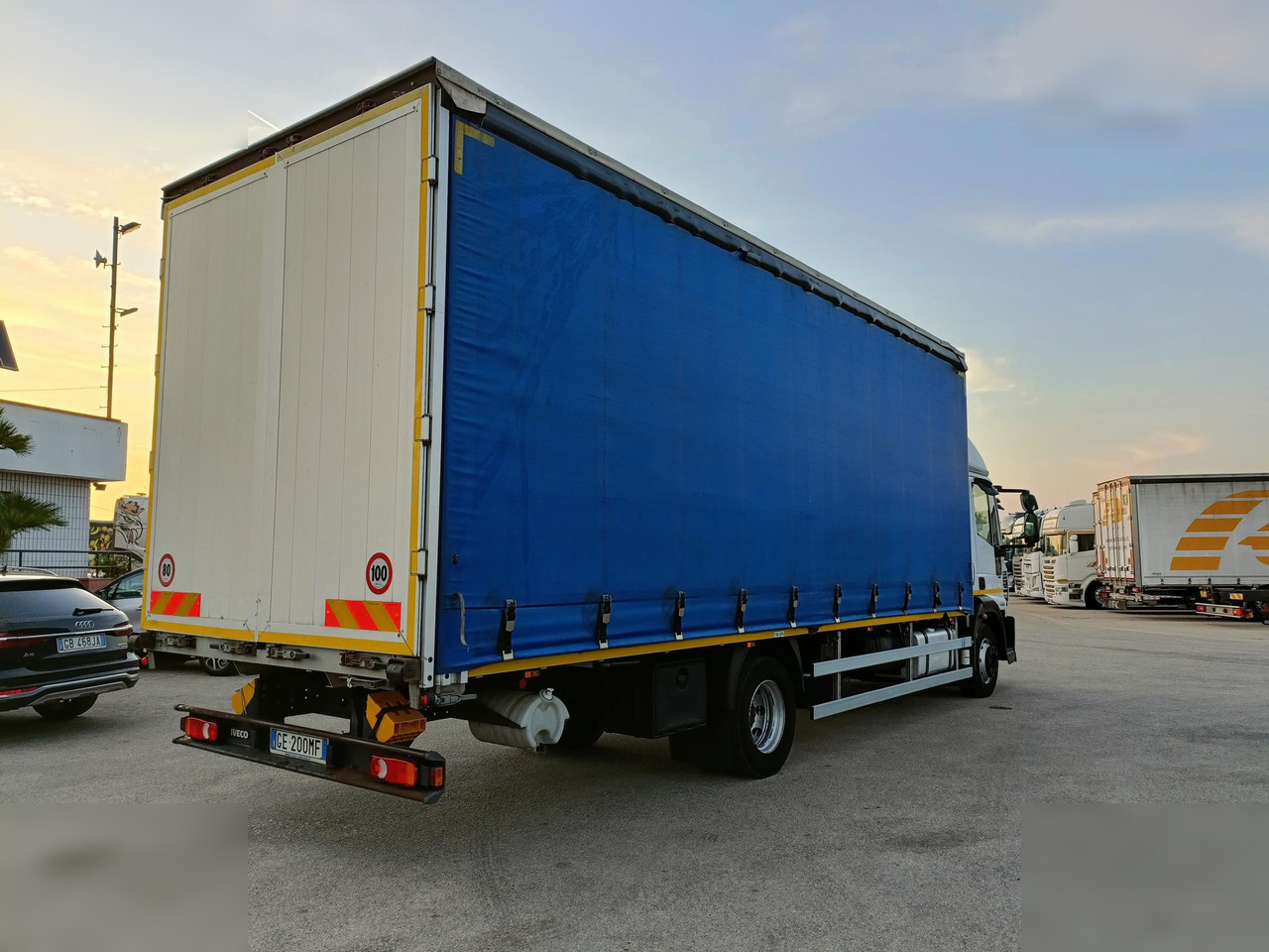 IVECO EUROCARGO 120E25 - Tentinis sunkvežimis: foto 5 IVECO EUROCARGO 120E25 - Tentinis sunkvežimis: foto 5
