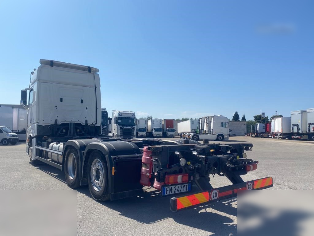 MERCEDES-BENZ ACTROS 2545 - Važiuoklės sunkvežimis: foto 3 MERCEDES-BENZ ACTROS 2545 - Važiuoklės sunkvežimis: foto 3