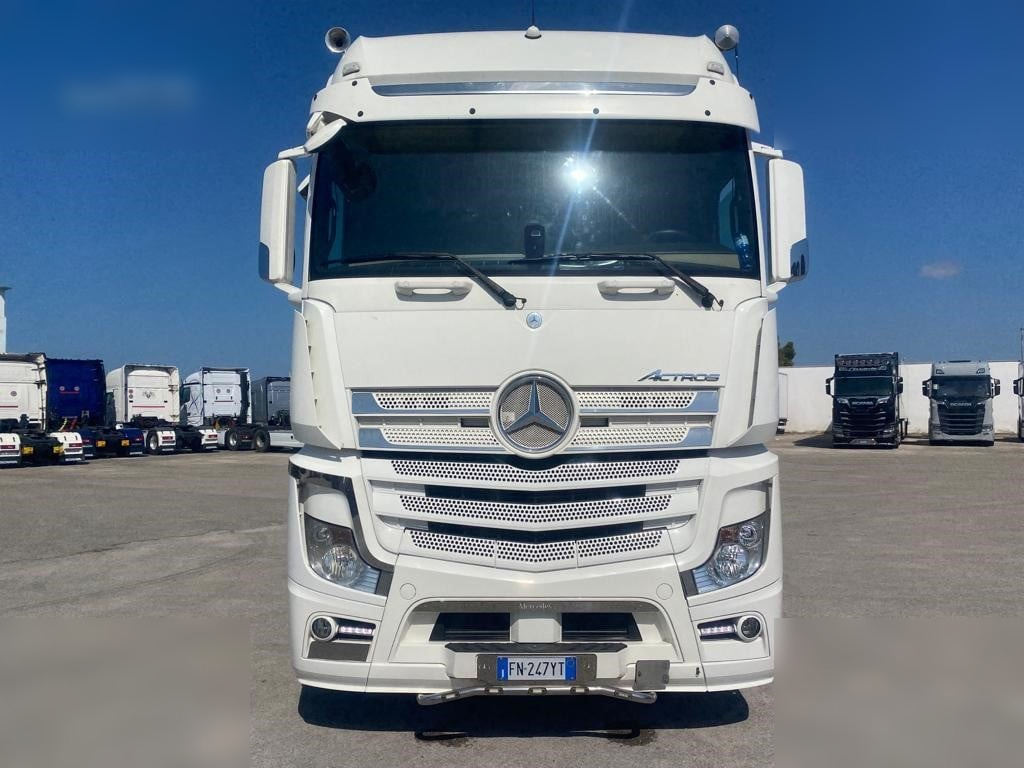 MERCEDES-BENZ ACTROS 2545 - Važiuoklės sunkvežimis: foto 2 MERCEDES-BENZ ACTROS 2545 - Važiuoklės sunkvežimis: foto 2